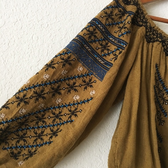 SOLD Free People All I Need Embroidered Boho Top - Picture 4 of 8